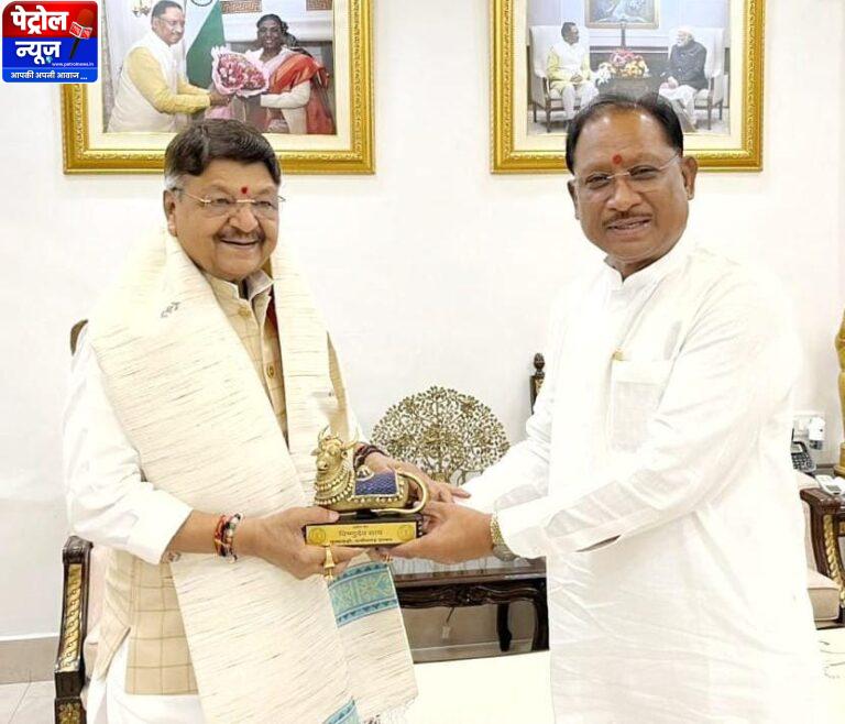 CM विष्णुदेव साय से MP के कैबिनेट मंत्री ने की सौजन्य मुलाकात