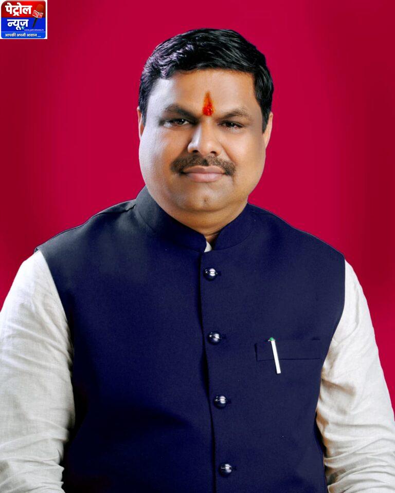 CG : शिशु मंदिर के मेधावी युवाओं ने भरी प्रशासनिक सेवा की उड़ान