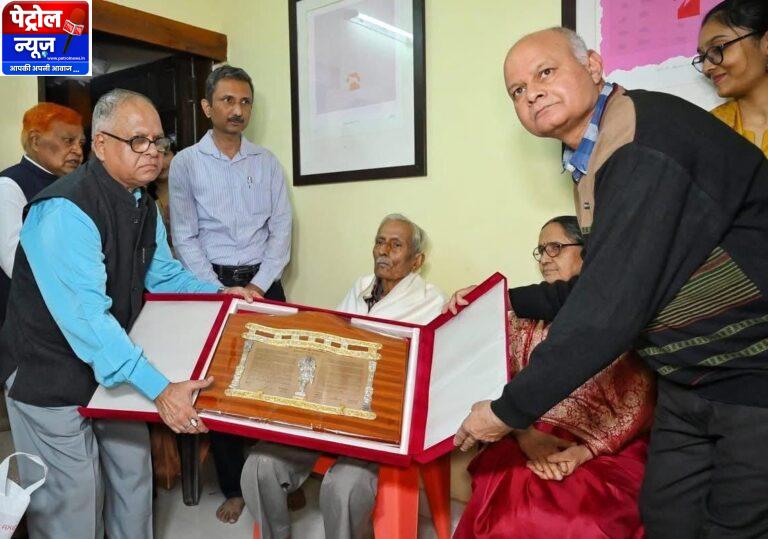 CG : छत्तीसगढ़ के प्रख्यात साहित्यकार को ‘ज्ञानपीठ पुरस्कार’ से सम्मानित किए जाने पर CM ने दी बधाई