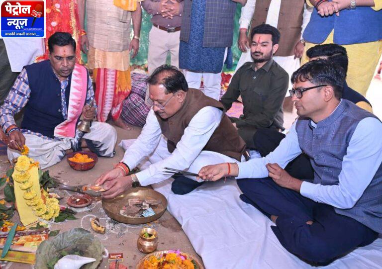 CG: जशपुर जिले में शिल्पकारों के लिए स्थापित होगा ग्लेज़िंग यूनिट: मुख्यमंत्री