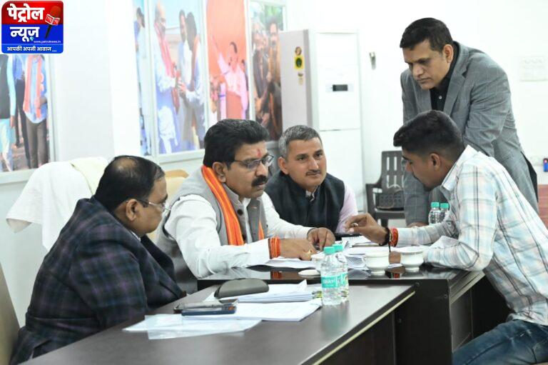 CG : आरक्षक भर्ती प्रक्रिया में पारदर्शिता के लिए शासन पूरी तरह प्रतिबद्ध – उपमुख्यमंत्री