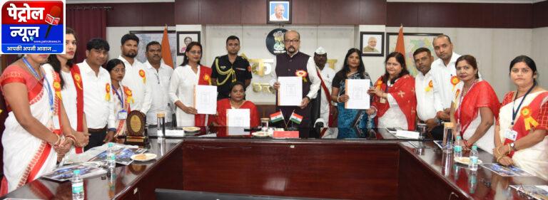 CG: राज्यपाल ने ब्रेल पुस्तक और ऑडियो बुक्स का किया विमोचन