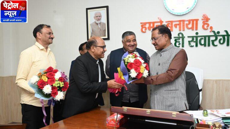 CG: राजिम कुंभ कल्प 2026 : पर्यटन एवं संस्कृति मंत्री ने मुख्यमंत्री को किया आमंत्रित