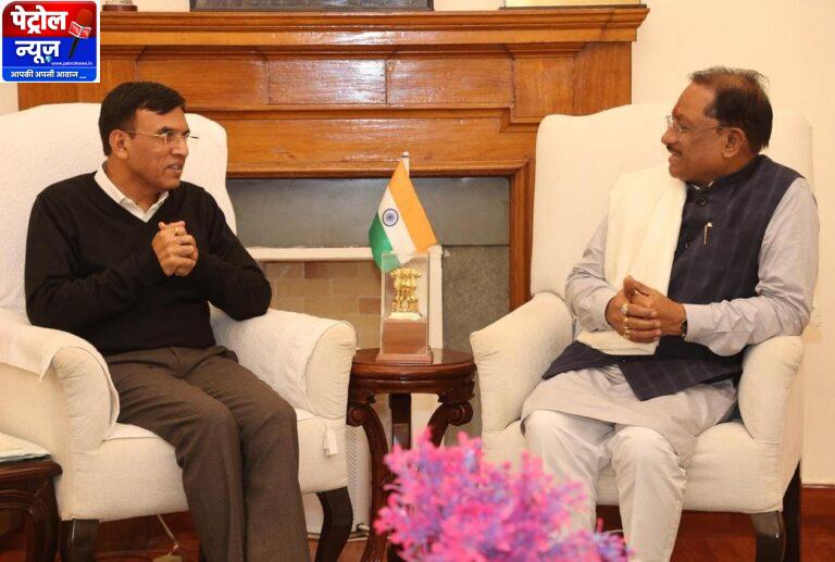 CG: मुख्यमंत्री विष्णु देव साय ने केंद्रीय मंत्री मनसुख मांडविया से की भेंट