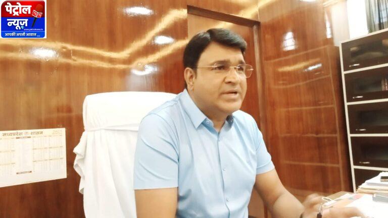 MP-कलेक्टर मऊगंज ने 06 आदतन अपराधियों को किया जिला बदर