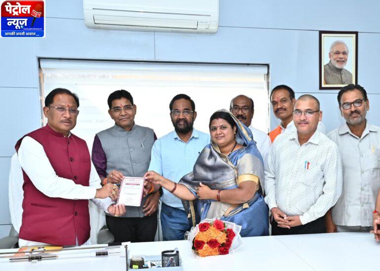 CG: मुख्यमंत्री श्री साय से छत्तीसगढ़ मनवा कुर्मी क्षत्रिय समाज के प्रतिनिधिमंडल ने की सौजन्य मुलाकात