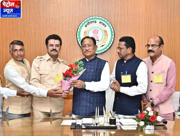 CG: इंद्रावती नदी पर बैराज की स्वीकृति पर जगदलपुर नगर निगम के प्रतिनिधिमंडल ने मुख्यमंत्री का जताया आभार