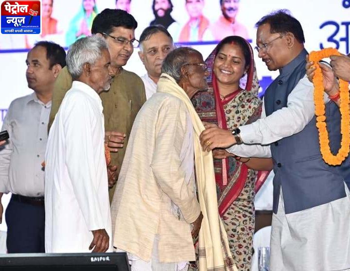 CG: विशेष लेख : छत्तीसगढ़ में वरिष्ठ नागरिकों के लिए मजबूत सामाजिक सुरक्षा तंत्र