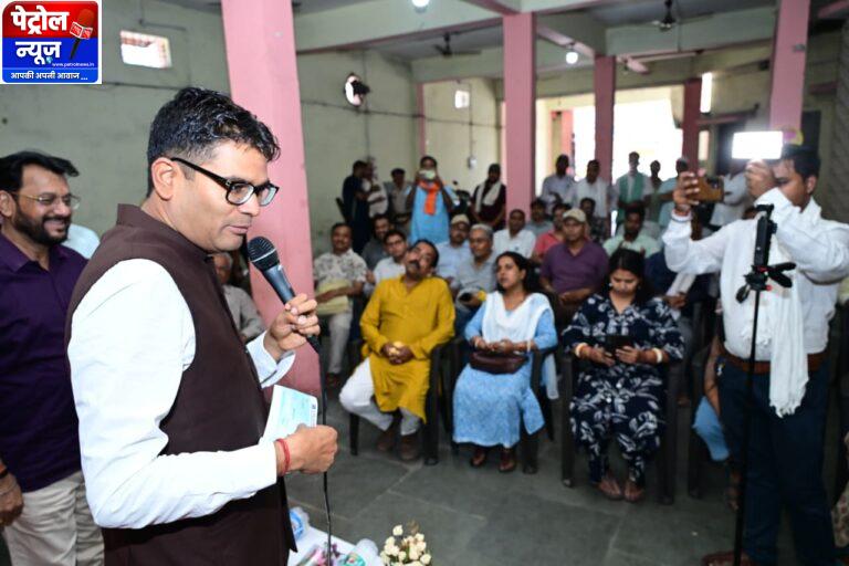 CG: रायगढ़ में पहाड़ मंदिर समिति की बैठक में शामिल हुए वित्त मंत्री