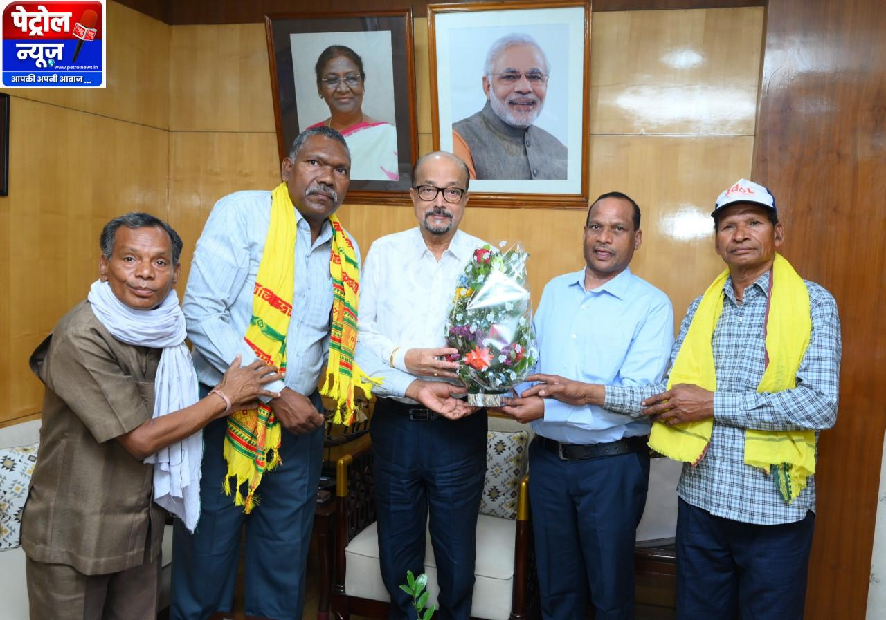 राज्यपाल श्री डेका से अखिल भारतीय गोंड़वाना गोंड़ महासभा के पदाधिकारियों ने की सौजन्य भेंट