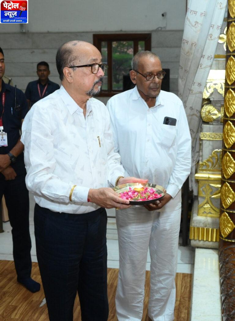 राज्यपाल श्री डेका ने श्री राम मंदिर में की पूजा-अर्चना