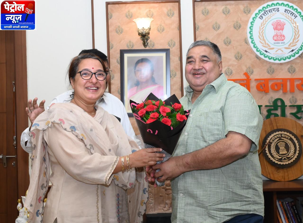 सिंधी अकादमी की अध्यक्ष सुषमा जेठानी ने मंत्री राजेश अग्रवाल से की सौजन्य मुलाकात