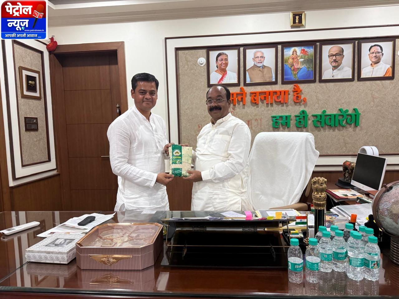 गौरेला-पेण्ड्रा-मरवाही के जैविक विष्णुभोग चावल की खुशबू पहुंची राजधानी रायपुर