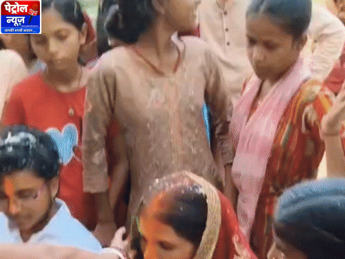 बिहार में लिंग परिवर्तन के बाद शिक्षिका ने चचेरी बहन से की शादी