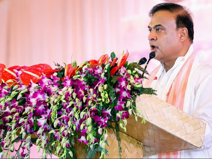 असम कैबिनेट विस्तार: 12 विधायकों ने ली शपथ; हिमंत सरमा ने बीजेपी सरकार को मजबूत किया
