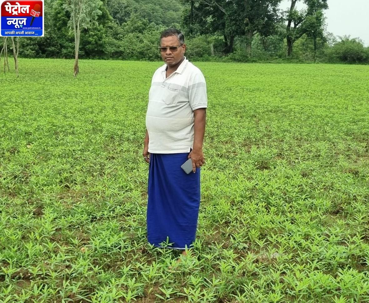 धान से आगे बढ़कर सन की खेती अपनाने वाले किसान सुखदेव सिदार बने फसल विविधीकरण की मिसाल