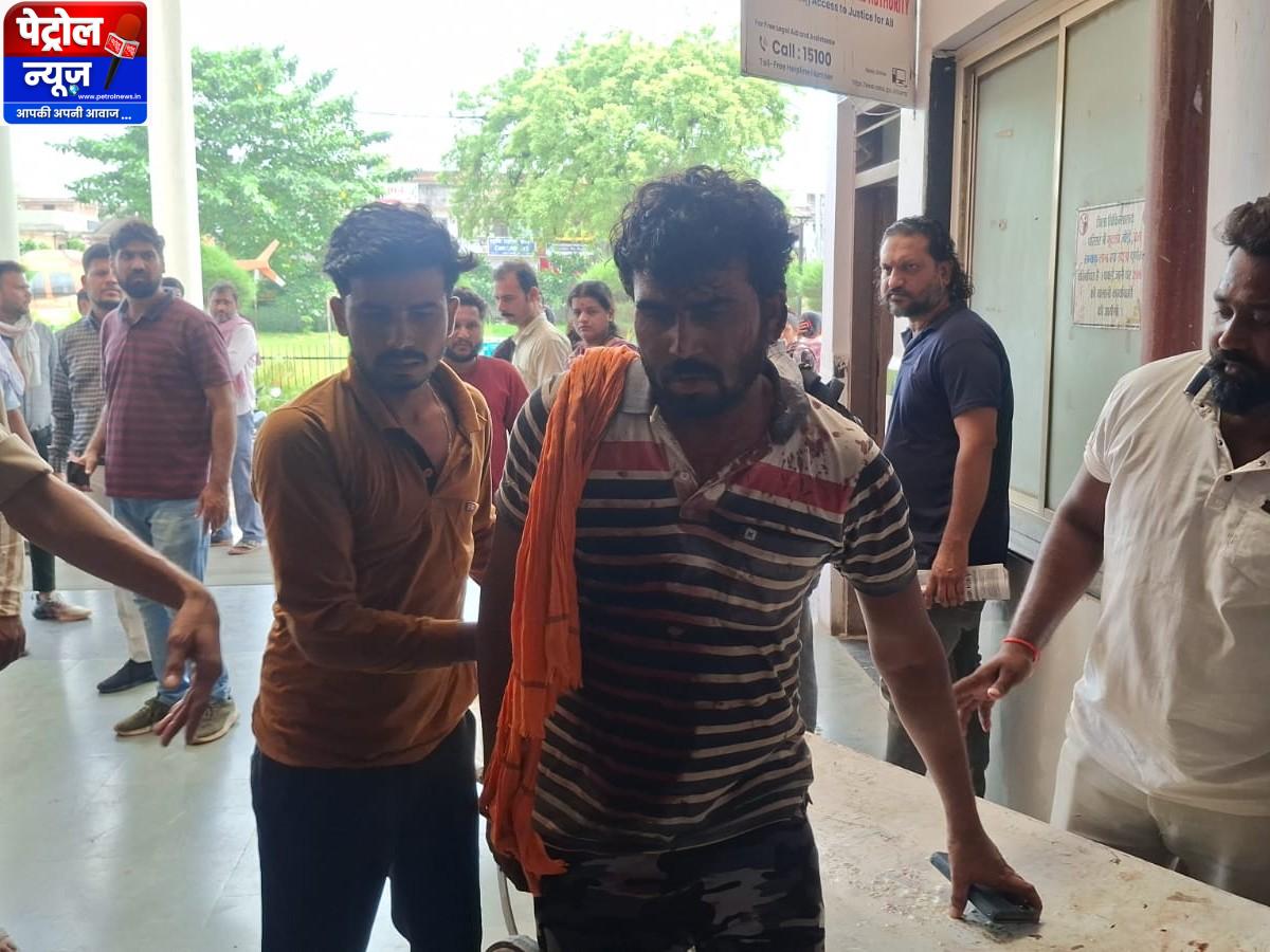 छतरपुर में बागेश्वर धाम के पुजारी के भाई पर फायरिंग का आरोप