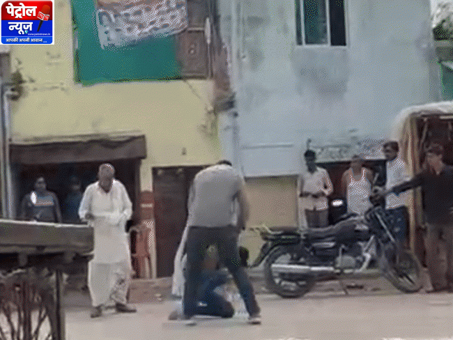 मुरैना: पिता ने बेटी के प्रेमी को बेरहमी से पीटा