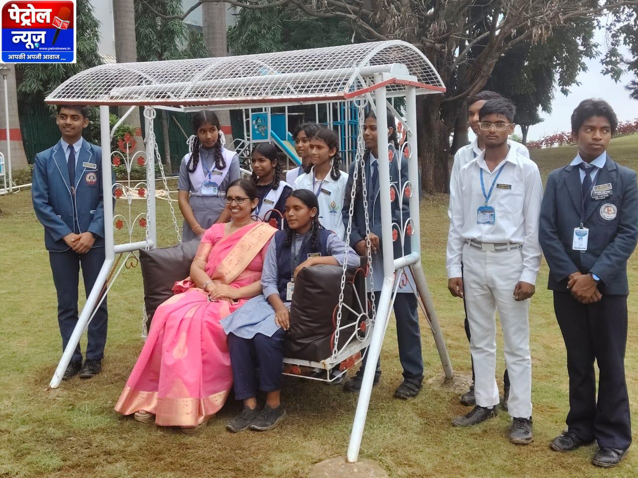 जिला प्रशासन कोरिया की अभिनव पहल : विजनरी-15’ से विद्यार्थियों को मिली नई दिशा