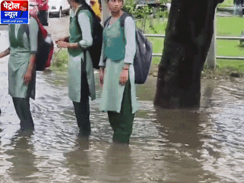 Floods In Unnao Bihar & Heavy Rain Alert In Madhya Pradesh