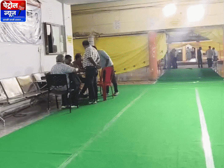 Datia By-Election Counting: Ashutosh Tiwari vs Ghanshyam Singh Trends