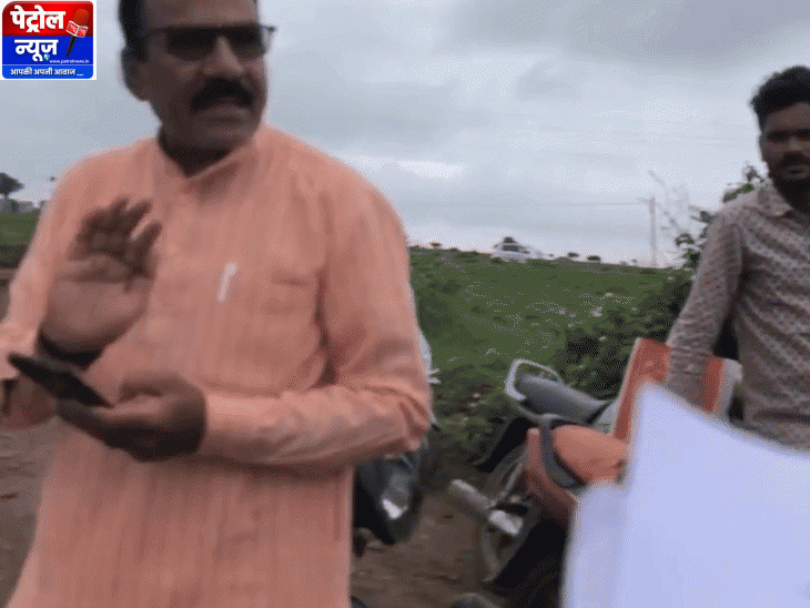 Mandsaur: Former BJP MLA Radheshyam Patidar Threatens Officials