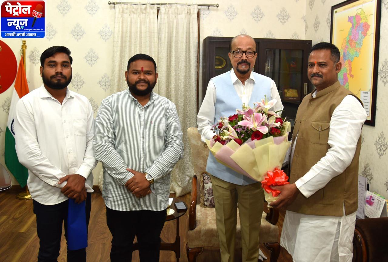 राज्यपाल श्री रमेन डेका से अखिल भारतीय कुर्मी क्षत्रिय महासभा के प्रतिनिधिमंडल की सौजन्य मुलाकात