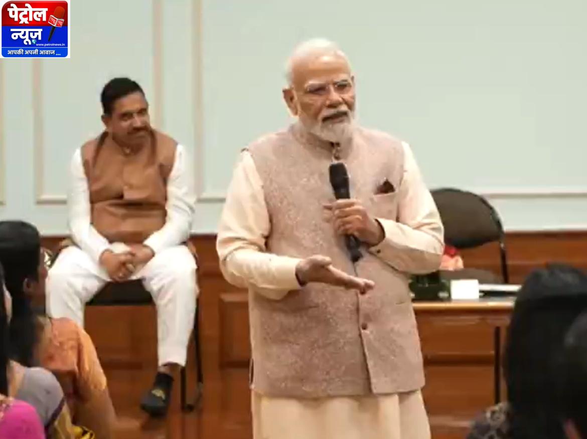 PM Modi Public Speaking Tips