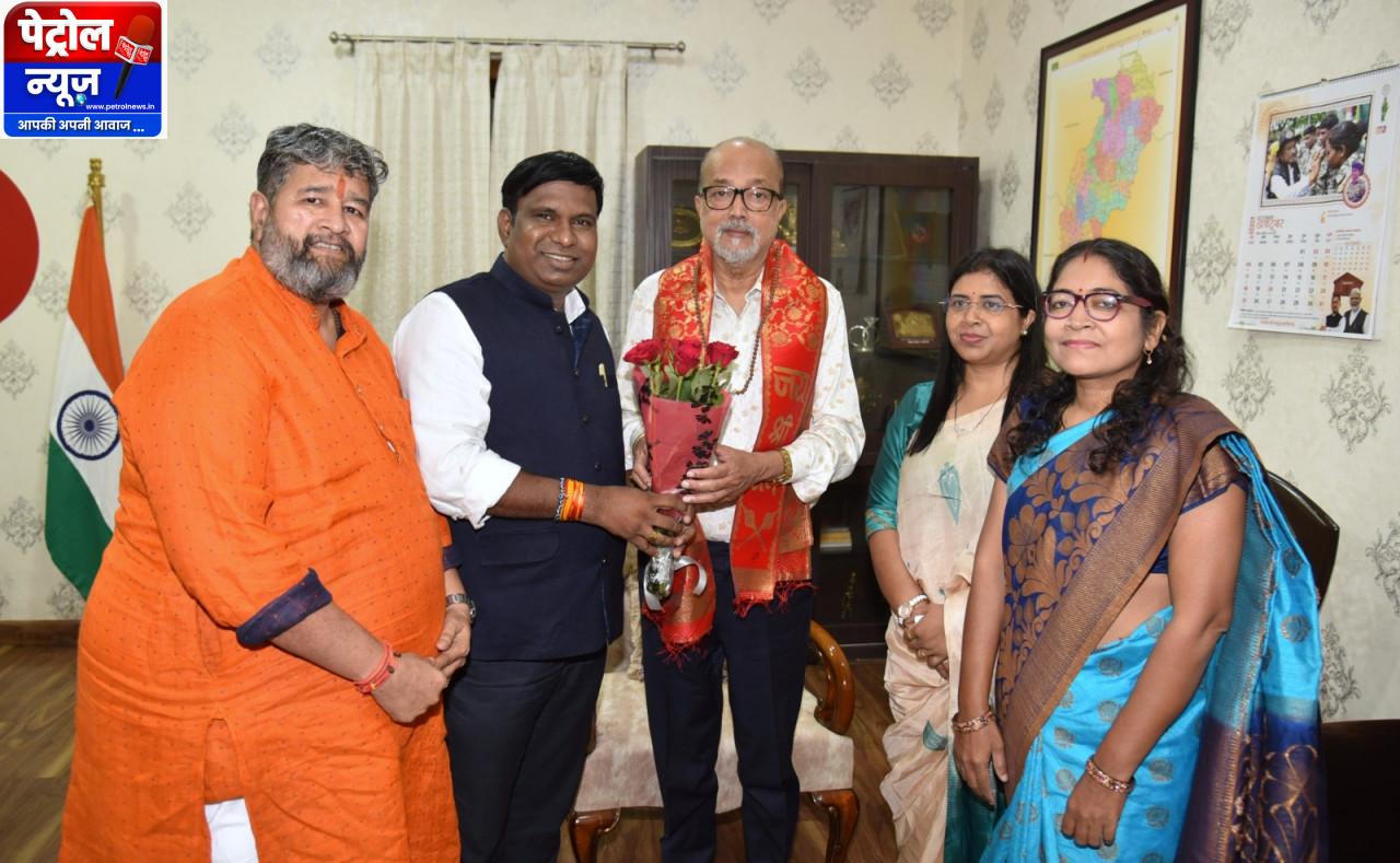 राज्यपाल श्री डेका से कामधेनु विश्वविद्यालय के कार्य परिषद सदस्यों ने की भेंट राज्यपाल श्री डेका से कामधेनु विश्वविद्यालय के कार्य परिषद सदस्यों ने की भेंट