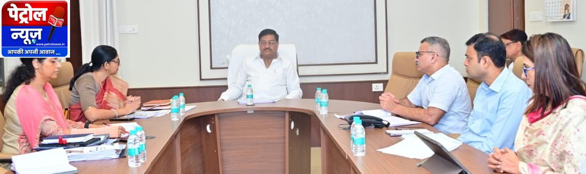 ’किसानों की सुविधा सर्वाेपरि, आगामी धान खरीदी के लिए समय रहते पूरी करें सभी तैयारियां: खाद्य मंत्री श्री दयाल दास बघेल’