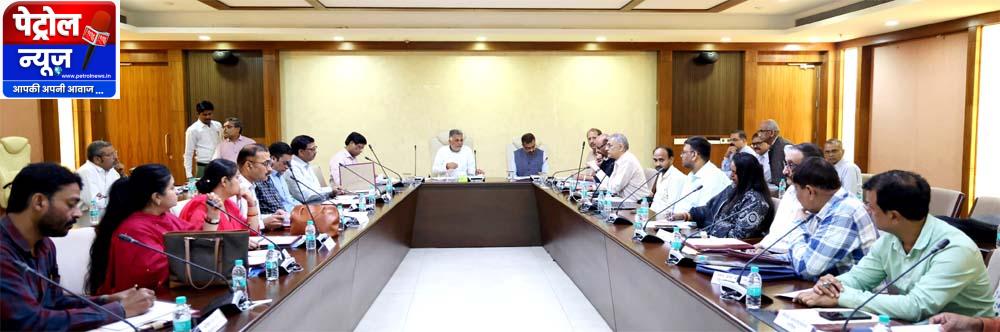 रिक्त शैक्षणिक पदों पर भर्ती शीघ्र पूरी करें, पीएम-उषा की राशि का समय-सीमा में करें उपयोग : उच्च शिक्षा मंत्री परमार